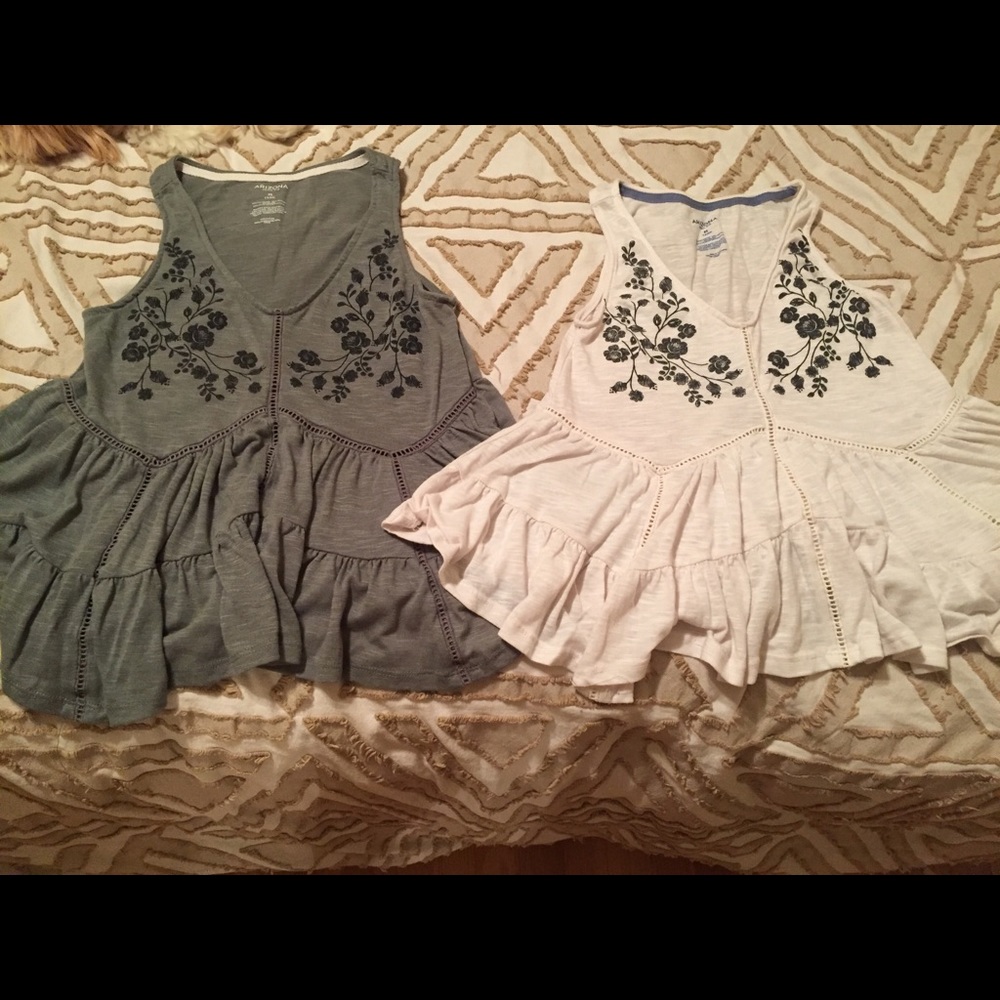 matching boho-style Arizona tops